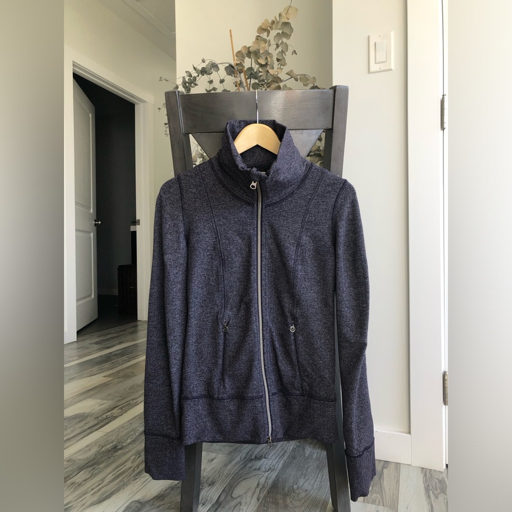 Lululemon Daily Yoga Jacket, size 4